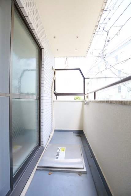 20/30 バルコニー