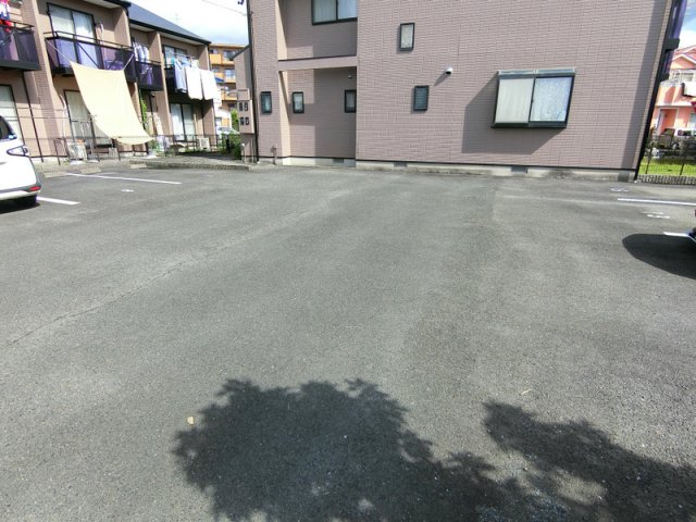3/3 駐車場