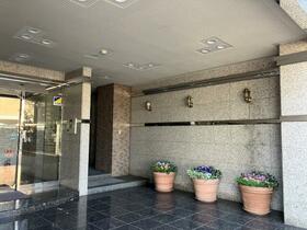 16/24 エントランス