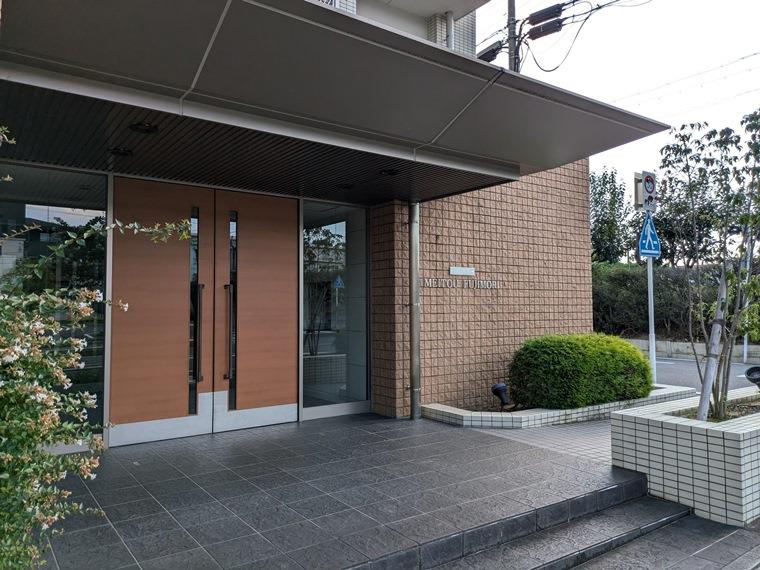 18/18 エントランス