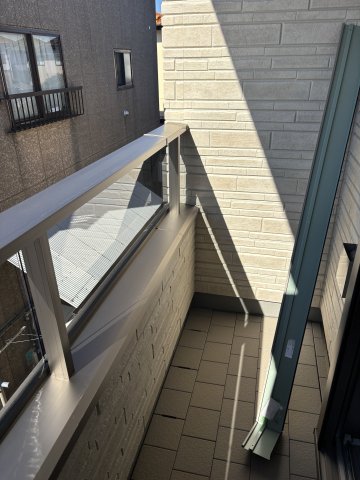 13/14 バルコニー