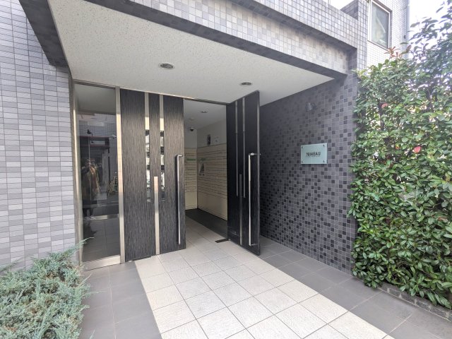 17/22 エントランス