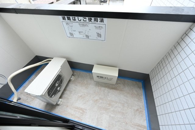 18/25 バルコニー