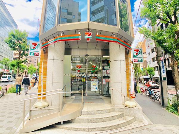 2/4 エントランス