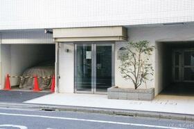 4/4 エントランス