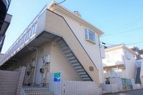 16/16 エントランス