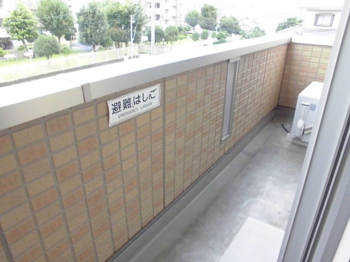 18/20 バルコニー