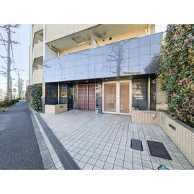 3/5 エントランス