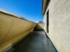 9/10 バルコニー