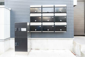 2/3 エントランス