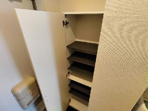 14/18 エントランス