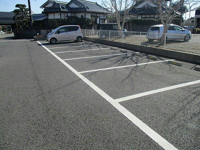 14/14 駐車場