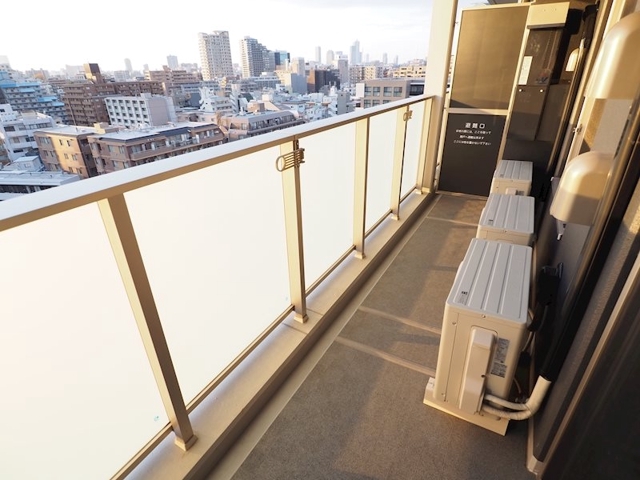 17/23 バルコニー