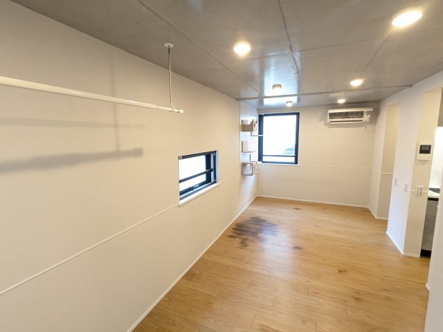 4/13 リビング/ダイニング