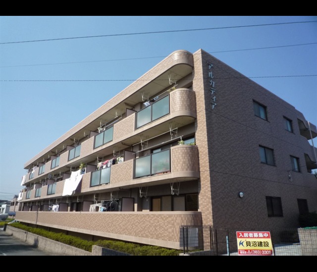 1/23 外観