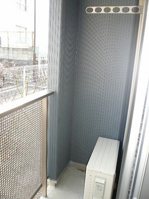 18/23 バルコニー
