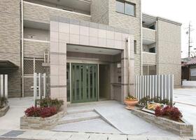 14/21 エントランス