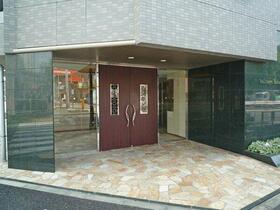 15/16 エントランス