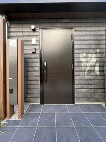 16/24 エントランス