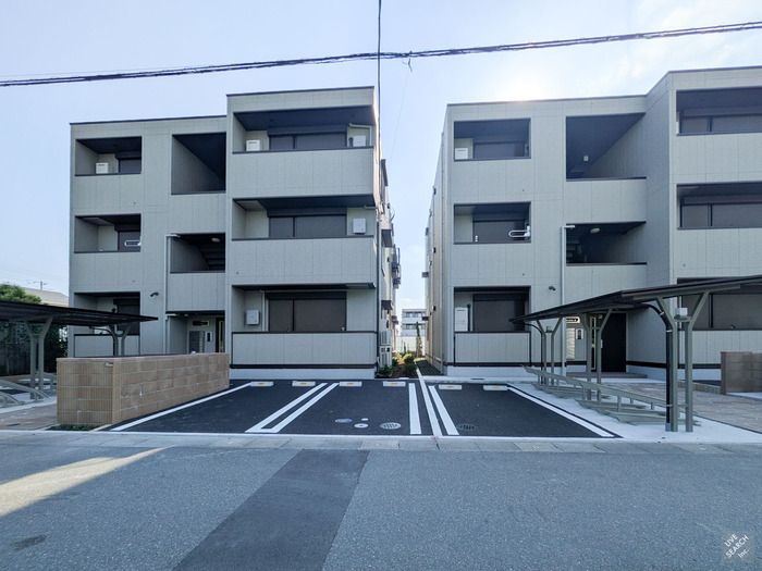 15/20 エントランス