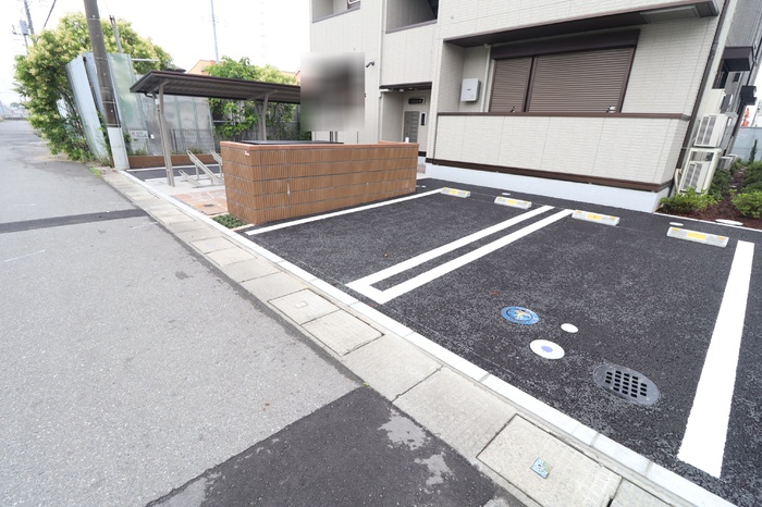 20/20 駐車場