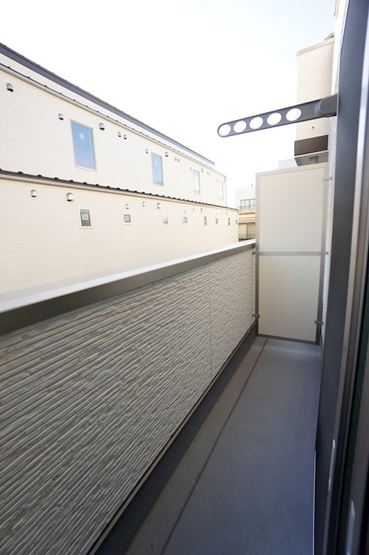 16/20 バルコニー