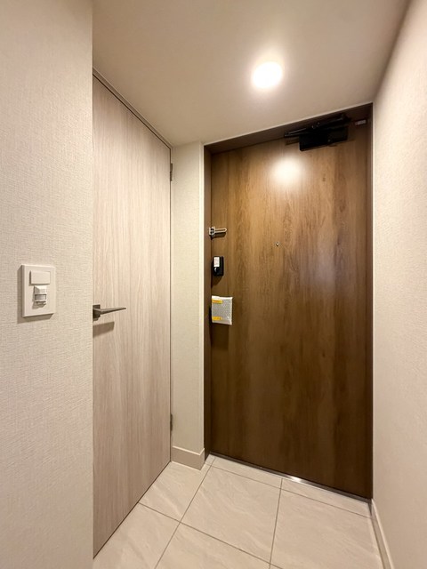 17/30 玄関