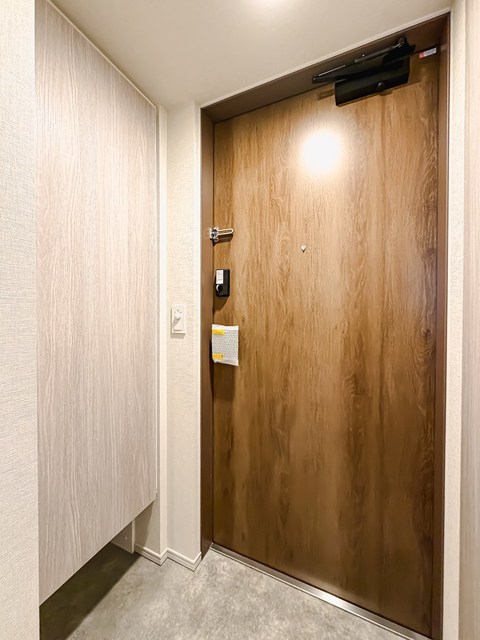 14/30 玄関