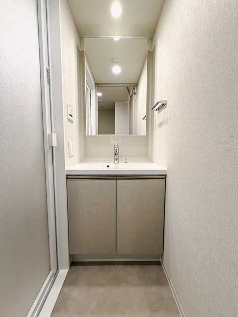 17/30 洗面
