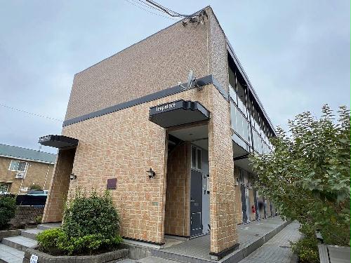 13/14 エントランス