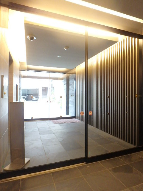 6/6 エントランス