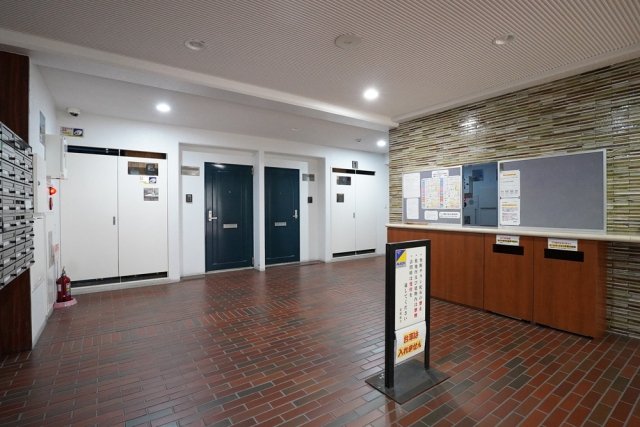 22/30 エントランス