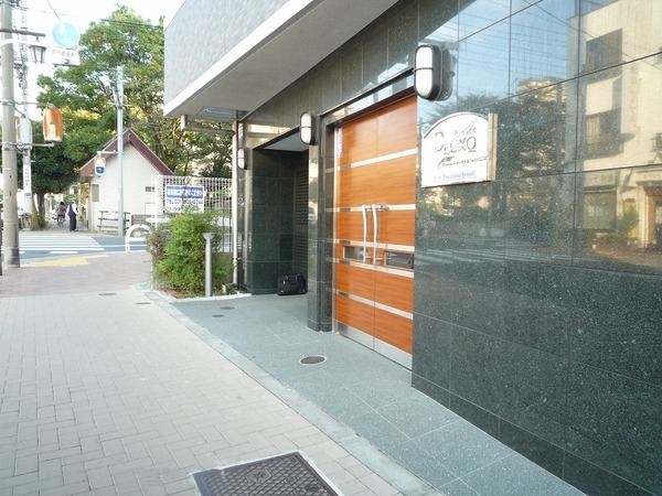 4/5 エントランス