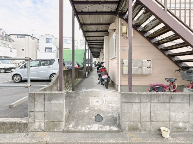 2/3 エントランス