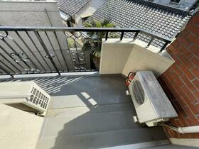 13/16 バルコニー