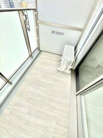 13/16 バルコニー