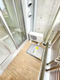 13/16 バルコニー