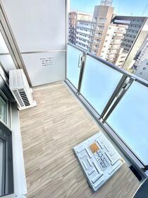 13/16 バルコニー