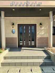 2/2 エントランス