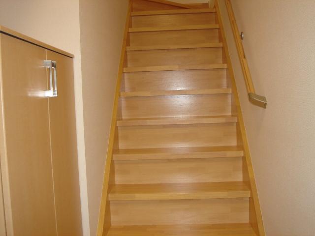 22/30 エントランス