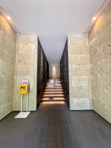 15/20 エントランス