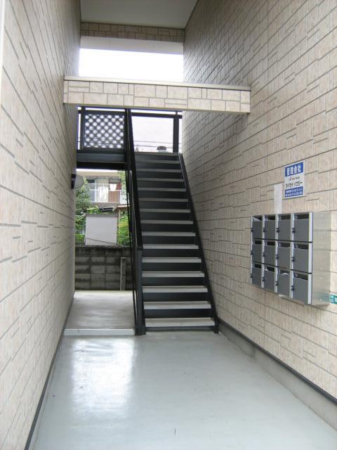 20/22 エントランス