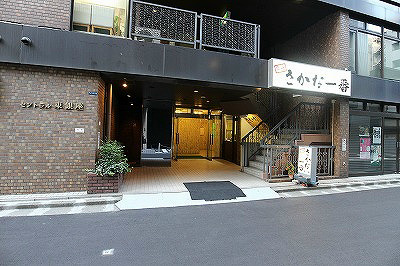 4/4 エントランス