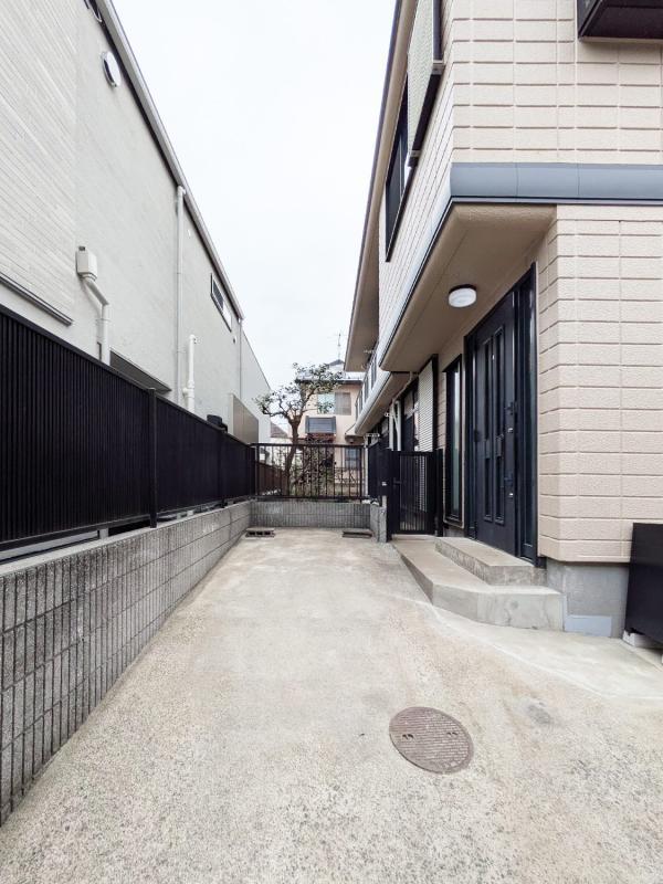 19/19 エントランス