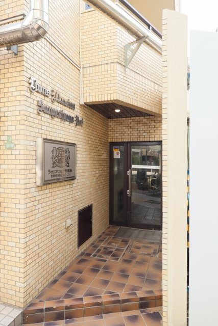 22/30 エントランス