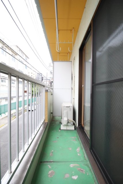 13/22 バルコニー