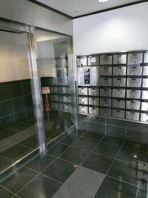 14/15 エントランス