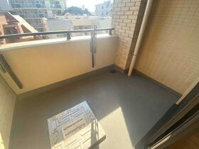 14/16 バルコニー