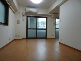 3/27 リビング/ダイニング