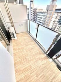 13/16 バルコニー